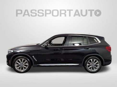 Used 2018 BMW X3 xDrive30i image 2