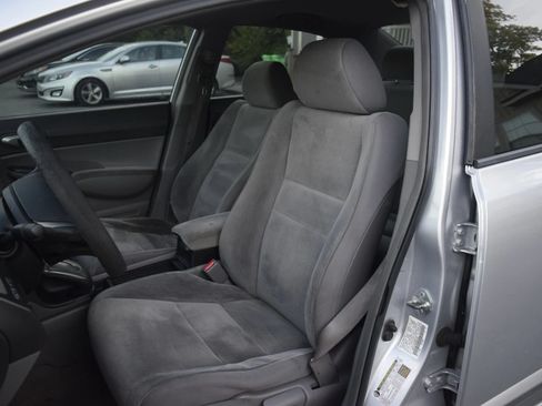 Used 2011 Honda Civic LX image 5