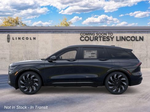 New 2026 Lincoln Nautilus Reserve w/ Jet Appearance Package AWD/4WD image 3