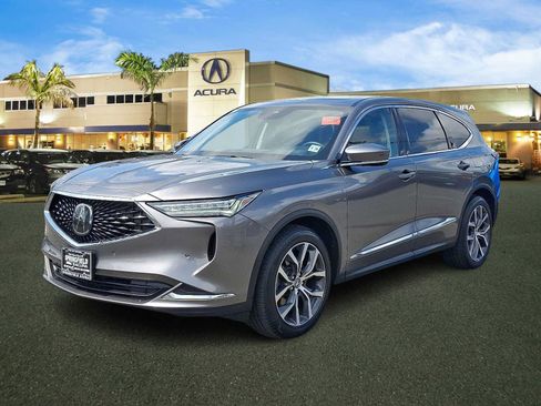 Used 2023 Acura MDX SH-AWD w/ Technology Package image 3