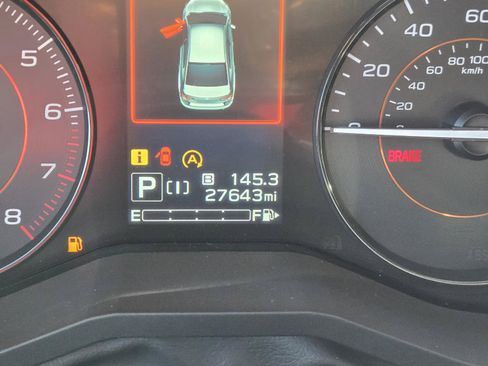 Used 2023 Subaru Crosstrek 2.0i AWD/4WD image 12