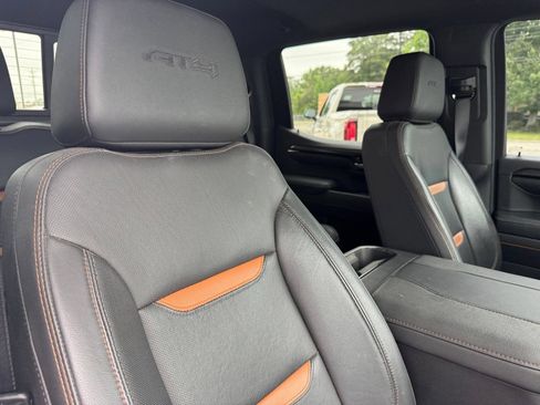 Certified 2023 GMC Sierra 1500 AT4 w/ Technology Package AWD/4WD image 22