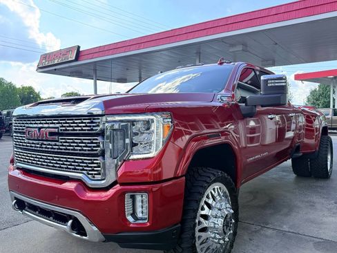 Used 2021 GMC Sierra 3500 Denali w/ Denali Ultimate Package AWD/4WD image 16
