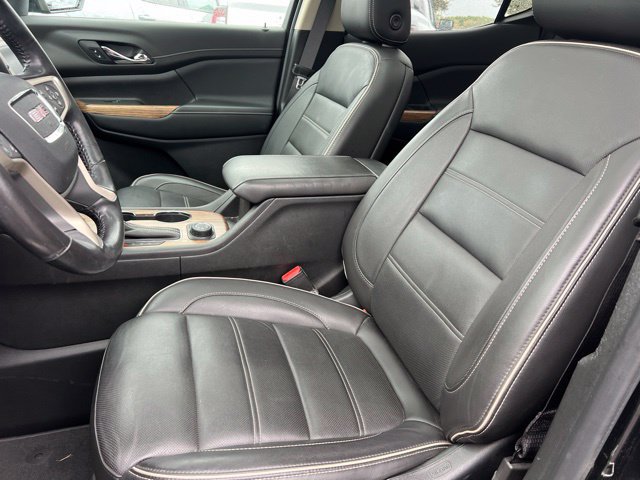 Used 2019 GMC Acadia Denali w/ Technology Package AWD/4WD image 23