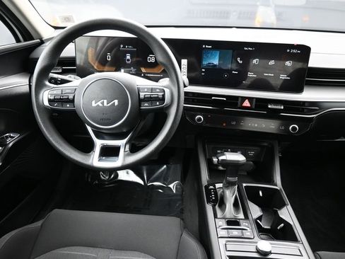 Certified 2025 Kia K5 LXS image 19
