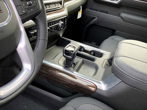 New 2025 GMC Sierra 1500 Elevation w/ Max Trailering Package image 6