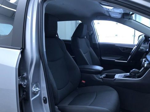 Certified 2025 Toyota RAV4 LE AWD/4WD image 22