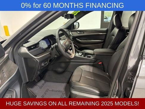 New 2025 Jeep Grand Cherokee L Limited w/ Luxury Tech Group II image 5