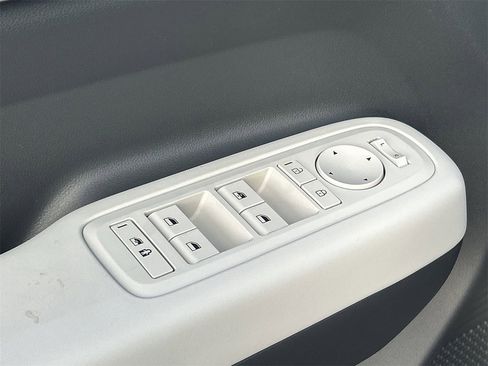 New 2026 Hyundai Santa Fe SE image 20