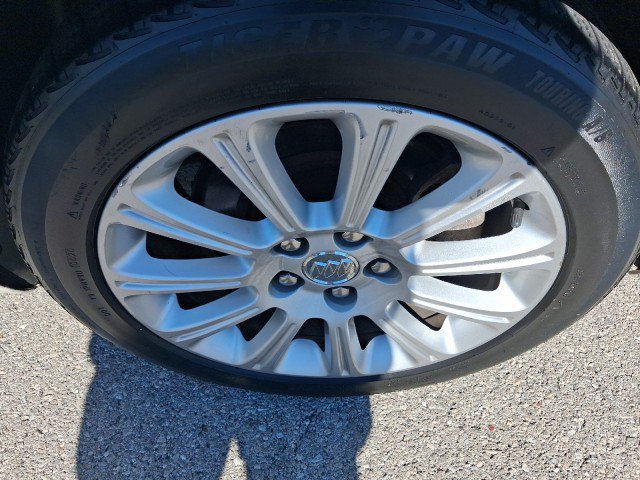 Used 2013 Buick LaCrosse Leather FWD image 20