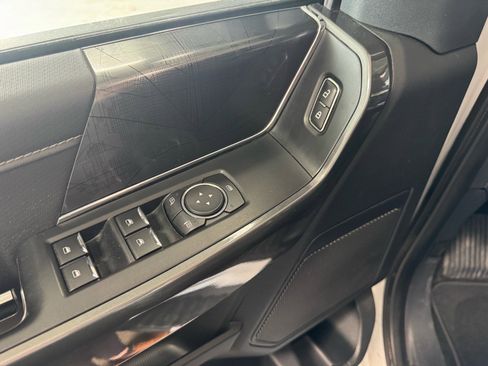 Used 2022 Ford F150 XLT w/ Equipment Group 301A Mid image 16