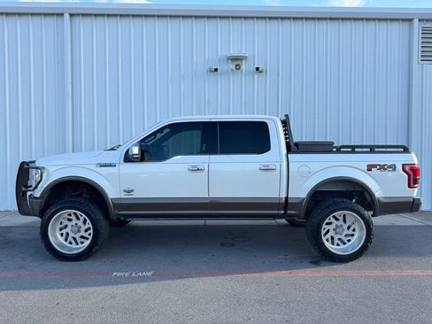 Used 2016 Ford F150 King Ranch w/ Equipment Group 601A Luxury AWD/4WD image 17