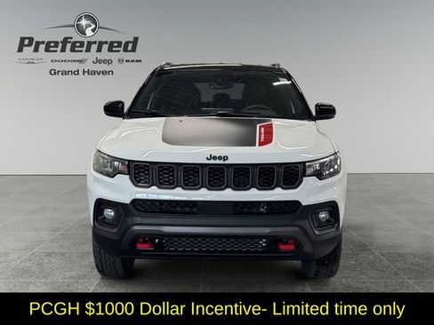 New 2026 Jeep Compass Trailhawk image 11