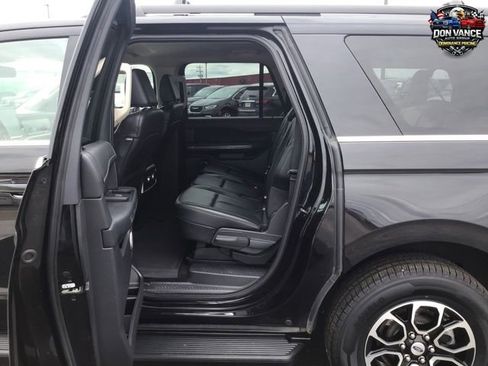 Used 2024 Ford Expedition Max XLT AWD/4WD image 12