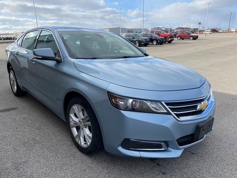 Used 2014 Chevrolet Impala LT w/ Convenience Package image 4