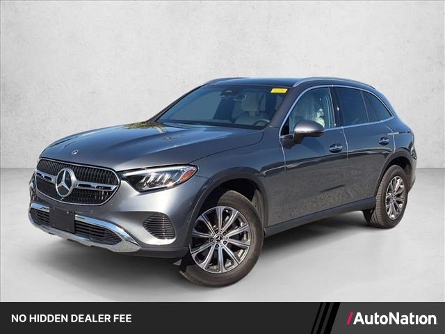 Used 2023 Mercedes-Benz GLC 300 4MATIC image 1