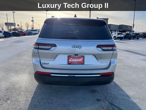 Used 2024 Jeep Grand Cherokee L Limited w/ Luxury Tech Group II image 5