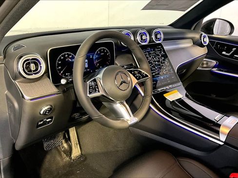 New 2026 Mercedes-Benz GLC 300 4MATIC image 9