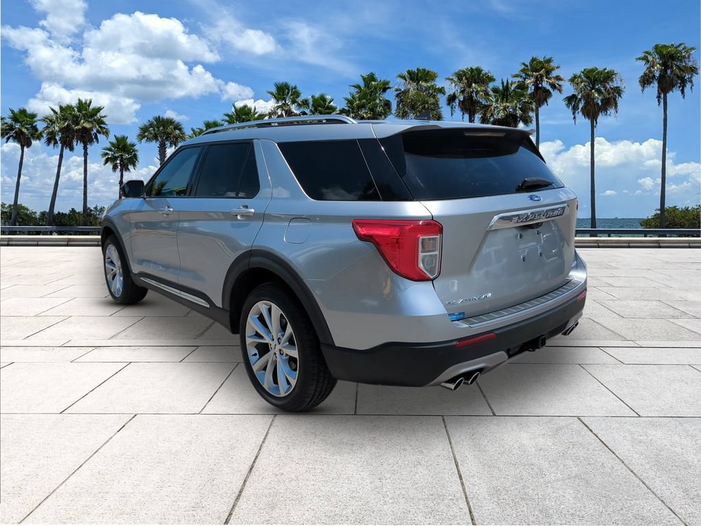 Used 2022 Ford Explorer Platinum w/ Equipment Group 601A AWD/4WD image 5