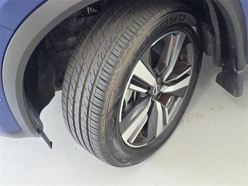 Certified 2023 Nissan Rogue SL w/ SL Premium Package image 30