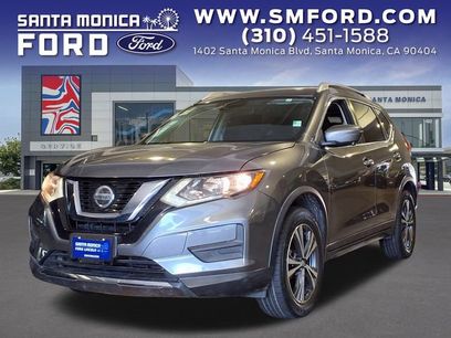 Used 2019 Nissan Rogue SV w/ Premium Package