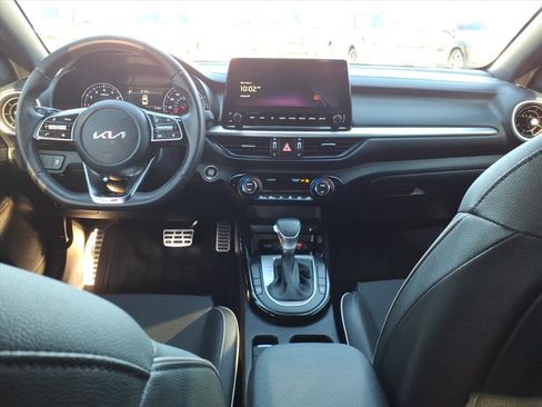 Used 2024 Kia Forte GT-Line w/ GT-Line Premium Package image 18