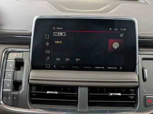 Certified 2024 GMC Yukon XL SLT image 30