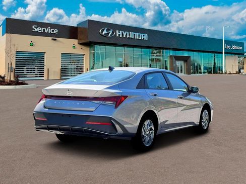 New 2026 Hyundai Elantra Blue image 7