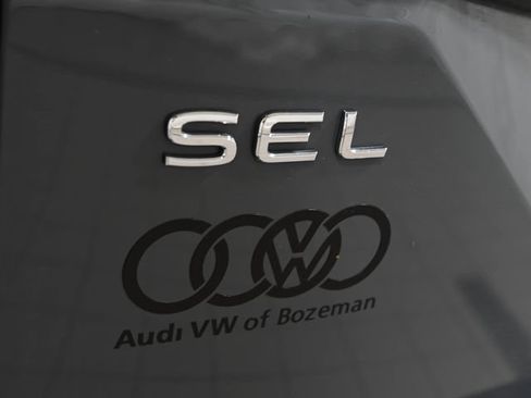 Used 2024 Volkswagen Atlas Peak Edition SEL AWD/4WD image 22