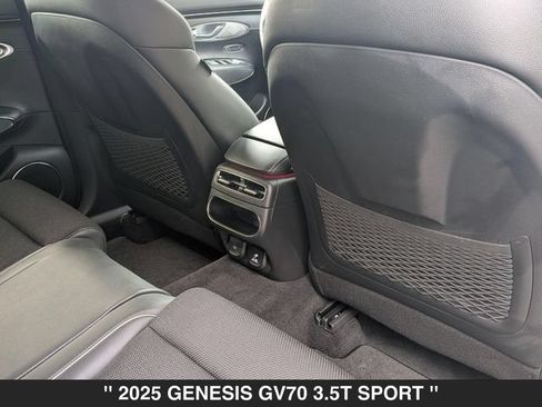 Used 2025 Genesis GV70 3.5T Sport AWD/4WD image 36
