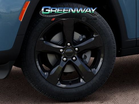 New 2026 Jeep Grand Cherokee L Limited RWD image 8