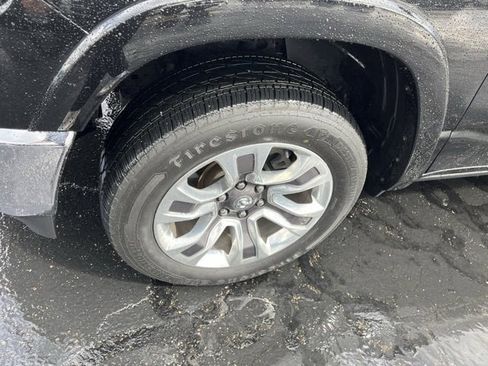 Used 2019 RAM 1500 Limited image 23