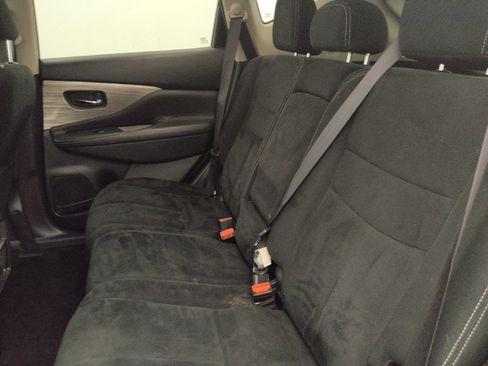 Used 2018 Nissan Murano SV FWD image 18
