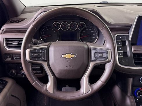 Used 2021 Chevrolet Tahoe LT w/ LT Signature Package image 11