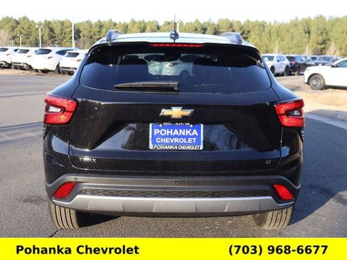 New 2026 Chevrolet Trax LT w/ Driver Confidence Package image 6