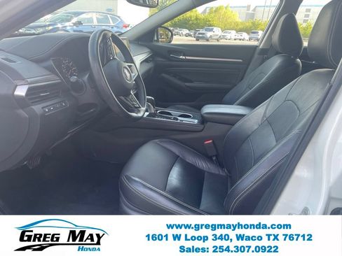 Used 2020 Nissan Altima 2.5 Platinum FWD image 12