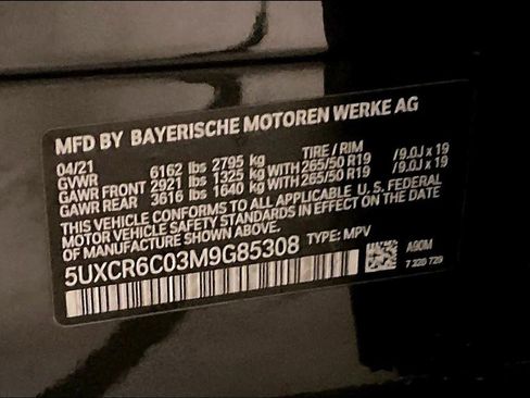 Used 2021 BMW X5 xDrive40i w/ Premium Package 2 image 32