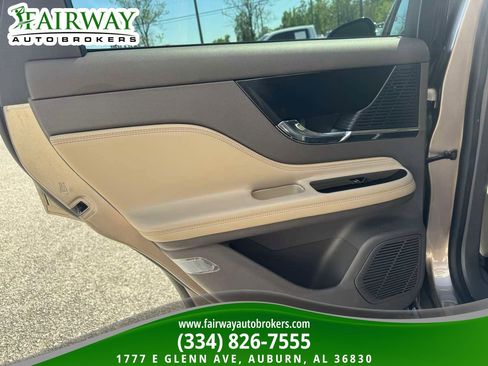 Used 2020 Lincoln Corsair FWD image 27