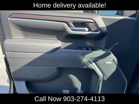 New 2026 GMC Sierra 1500 SLT image 10