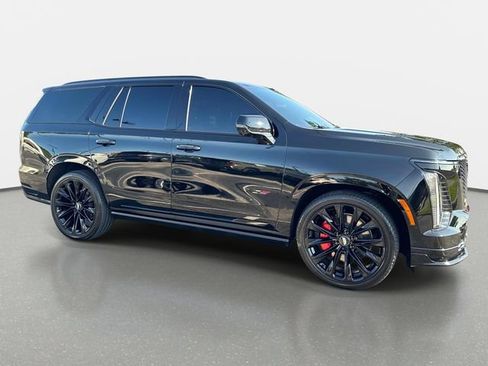 Certified 2025 Cadillac Escalade V w/ LPO, ONYX Package AWD/4WD image 8
