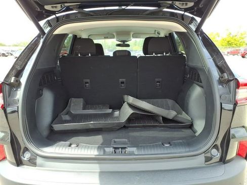 Used 2023 Ford Escape Active w/ Tech Pack #1 AWD/4WD image 9