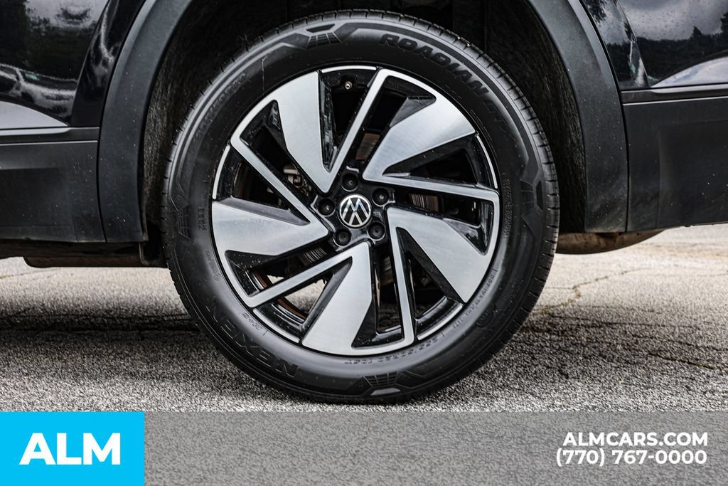 Used 2024 Volkswagen Atlas SE FWD image 16