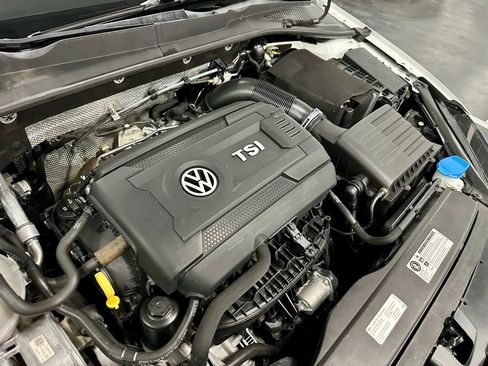 Used 2017 Volkswagen GTI S image 33