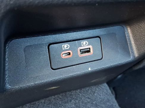 Used 2025 Nissan Altima 2.5 SV image 24