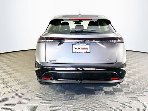 Used 2023 Nissan Ariya FWD image 9