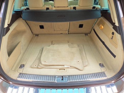 Used 2013 Volkswagen Touareg Executive AWD/4WD image 29