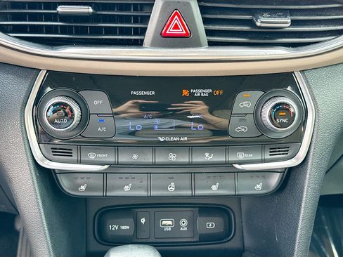 Used 2020 Hyundai Santa Fe Limited FWD image 35