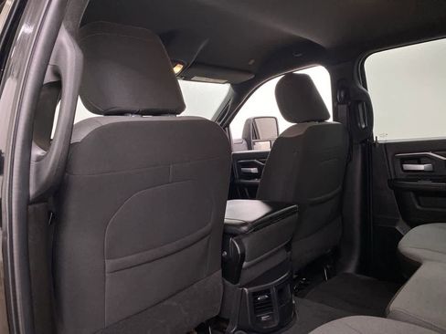 Used 2024 RAM 2500 Big Horn image 16