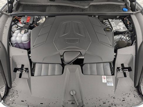 New 2026 Porsche Cayenne AWD/4WD image 25