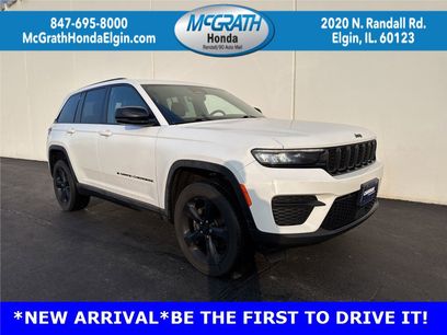 Used 2022 Jeep Grand Cherokee Altitude